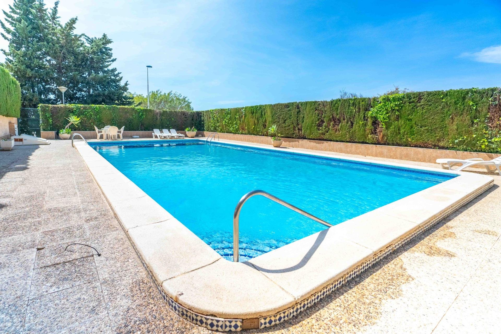 Resale - Villa - Orihuela Costa - Punta Prima