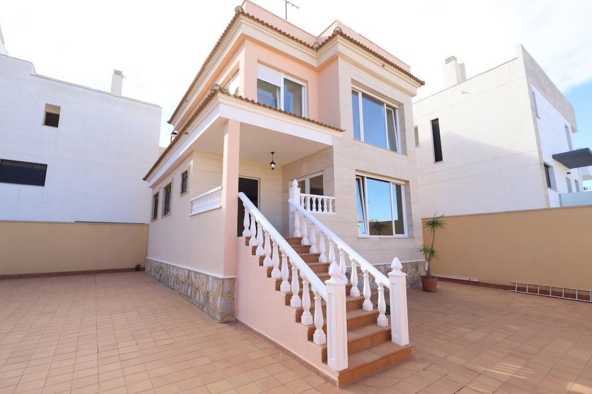 Resale - Villa - Orihuela Costa - Villamartín-Las Filipinas