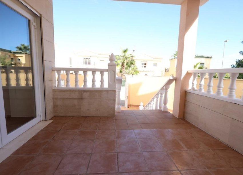 Resale - Villa - Orihuela Costa - Villamartín-Las Filipinas