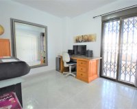 Resale - Villa - Orihuela Costa - Villamartín