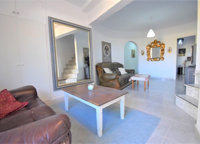 Resale - Villa - Orihuela Costa - Villamartín