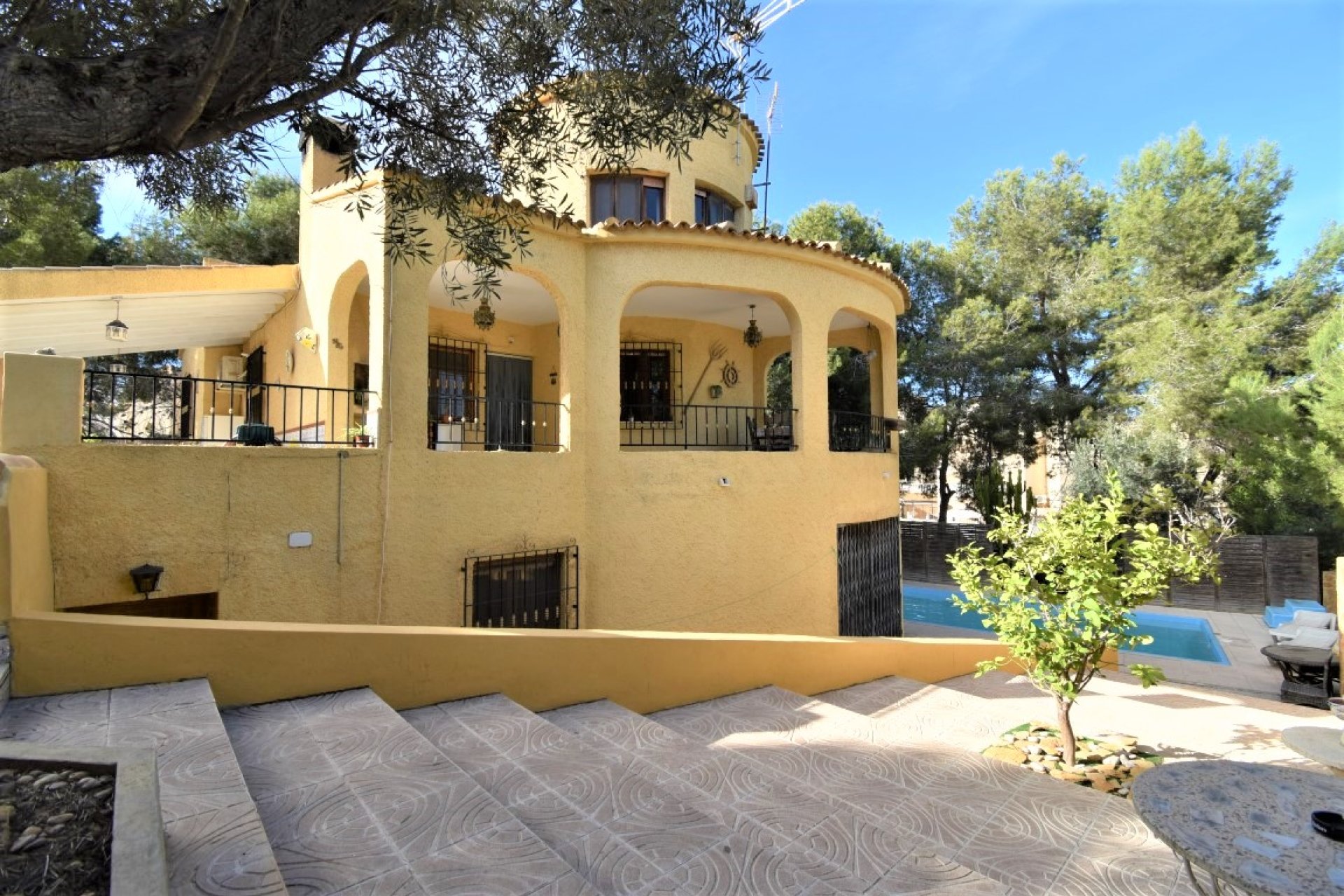 Resale - Villa - Orihuela Costa - Villamartín