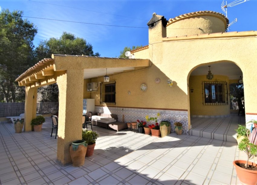 Resale - Villa - Orihuela Costa - Villamartín