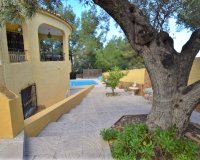 Resale - Villa - Orihuela Costa - Villamartín