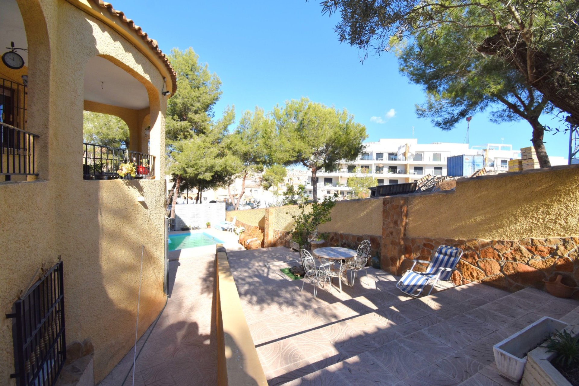 Resale - Villa - Orihuela Costa - Villamartín