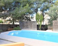 Resale - Villa - Orihuela Costa - Villamartín