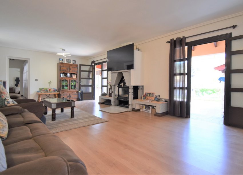 Resale - Villa - Orihuela Costa - Villamartín