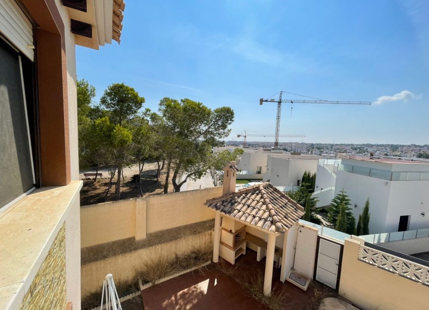 Resale - Villa - Orihuela Costa - Villamartín