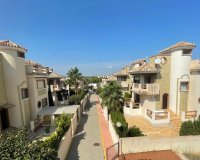 Resale - Villa - Orihuela Costa - Villamartín