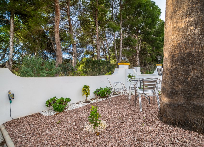 Resale - Villa - Orihuela Costa - Villamartín