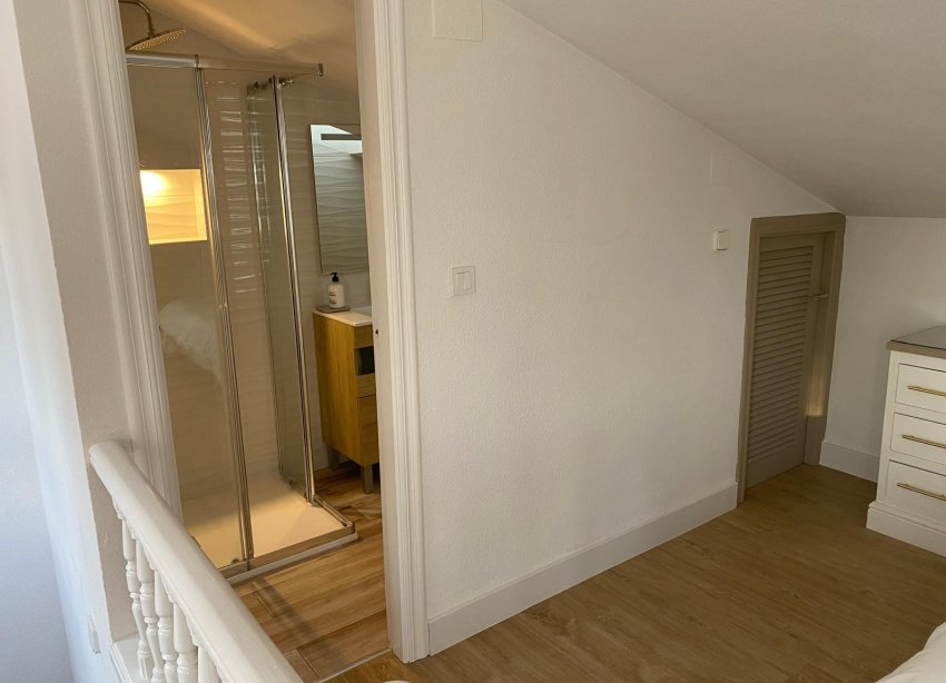 Resale - Villa - Orihuela Costa - Villamartín