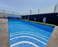 Resale - Villa - Orihuela Costa - Villamartin