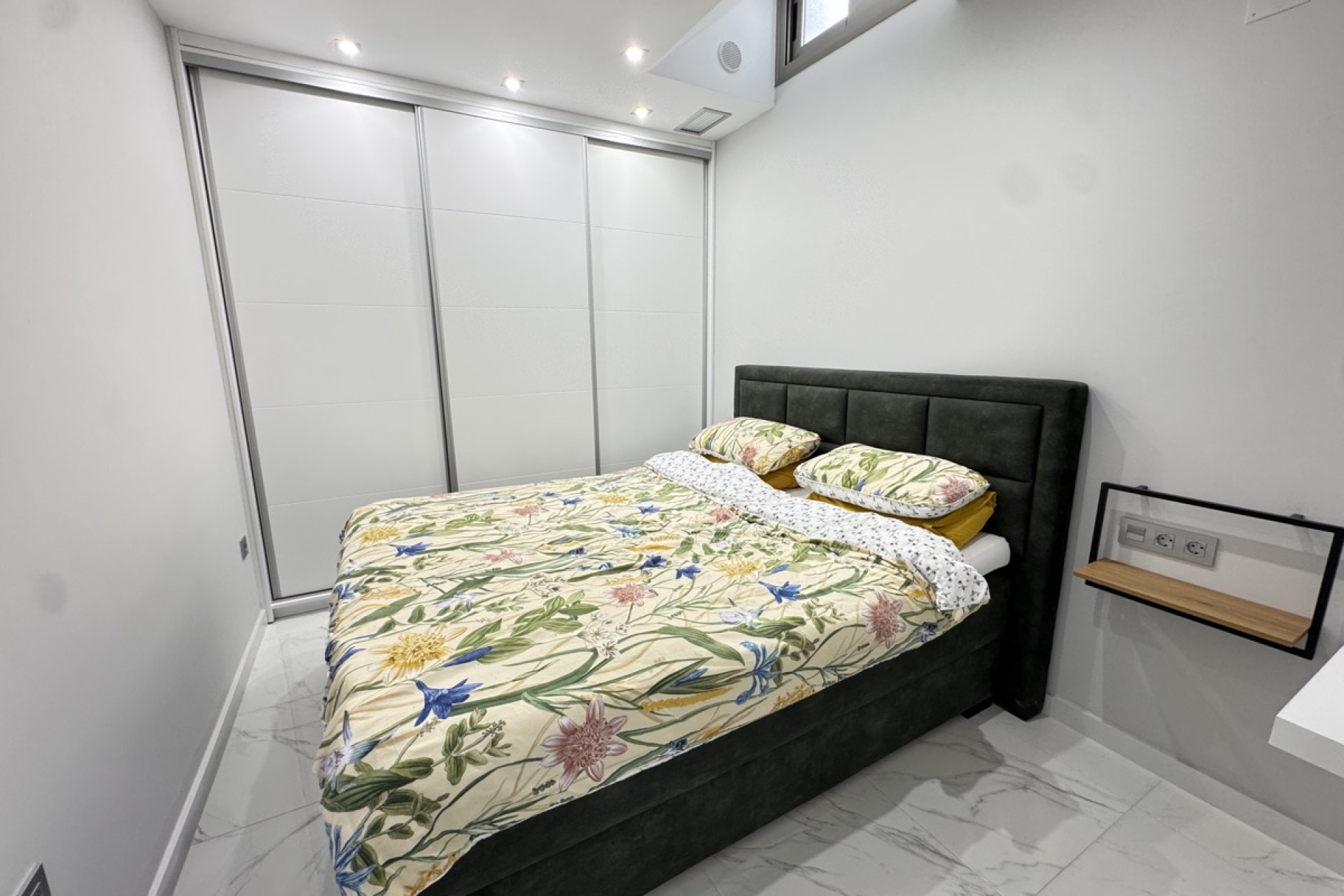 Resale - Villa - Orihuela Costa - Villamartin