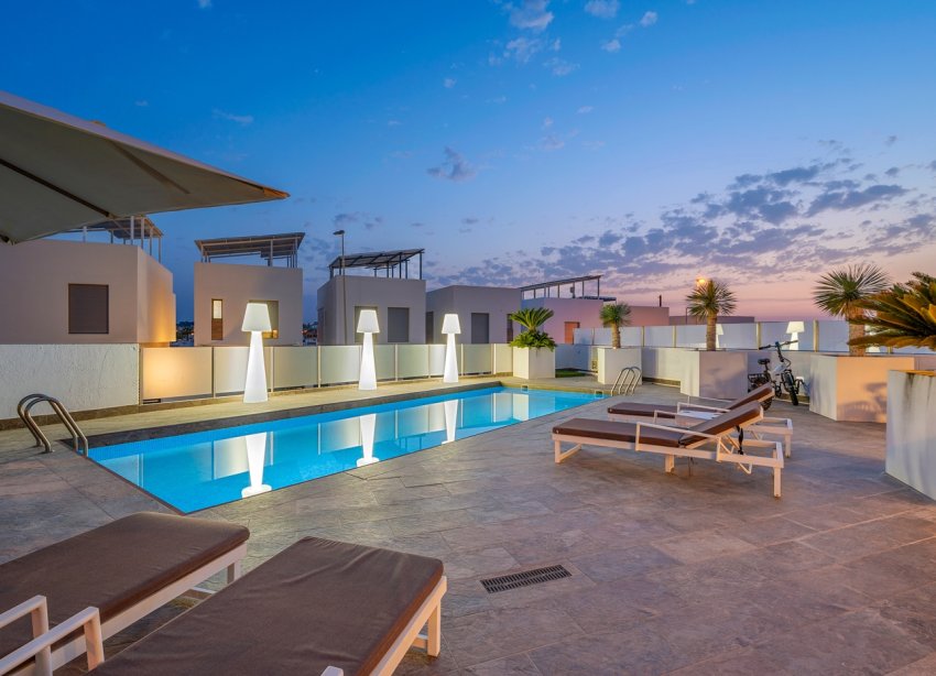 Resale - Villa - Orihuela Costa - Villamartín