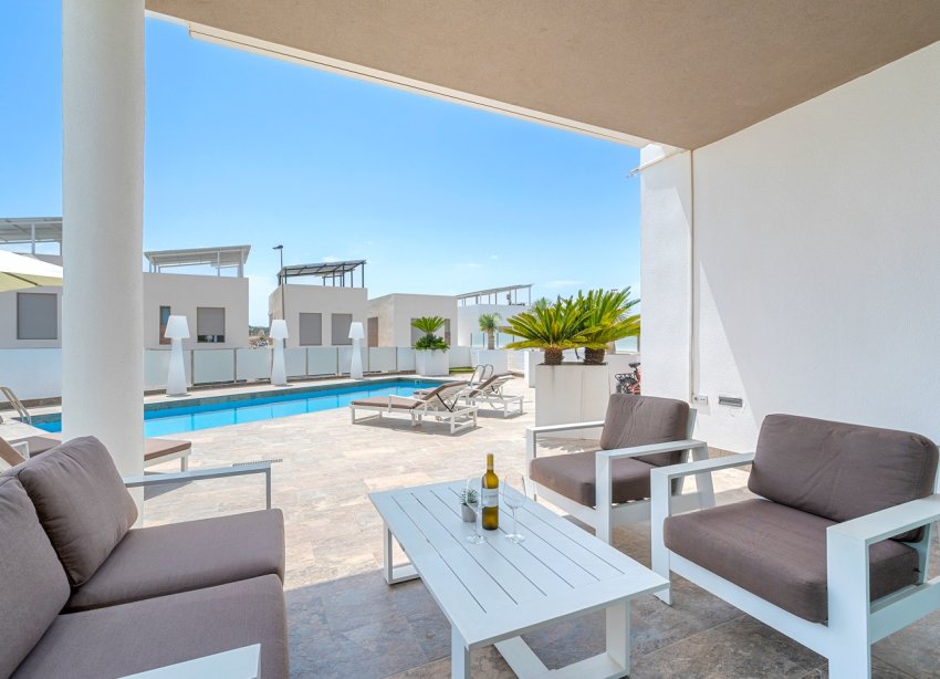 Resale - Villa - Orihuela Costa - Villamartín