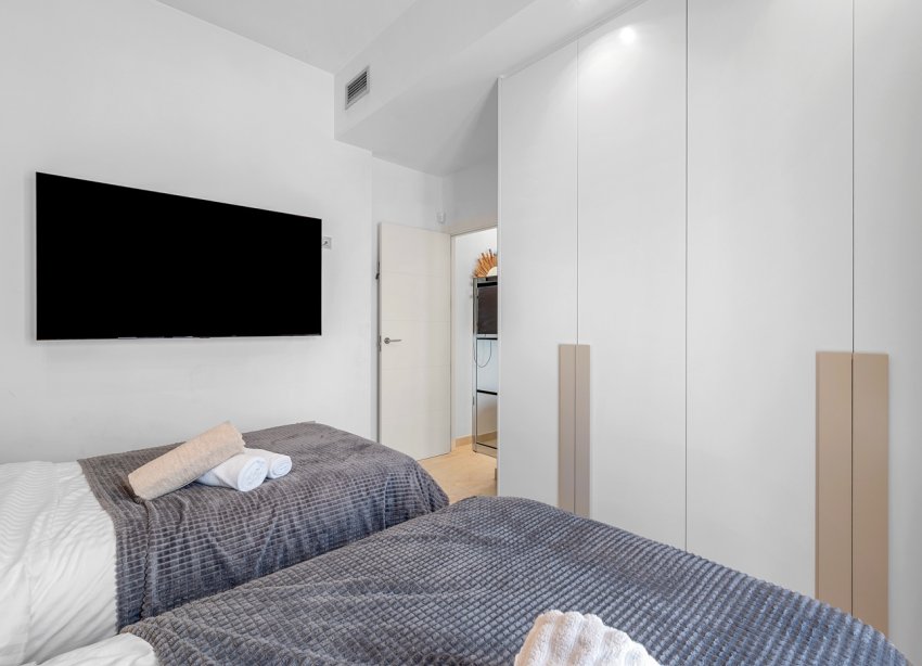 Resale - Villa - Orihuela Costa - Villamartín