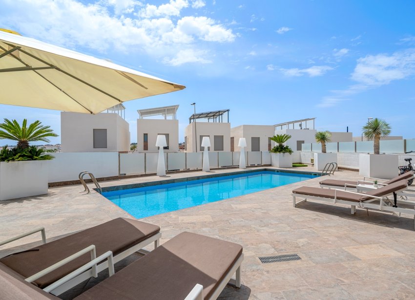 Resale - Villa - Orihuela Costa - Villamartín