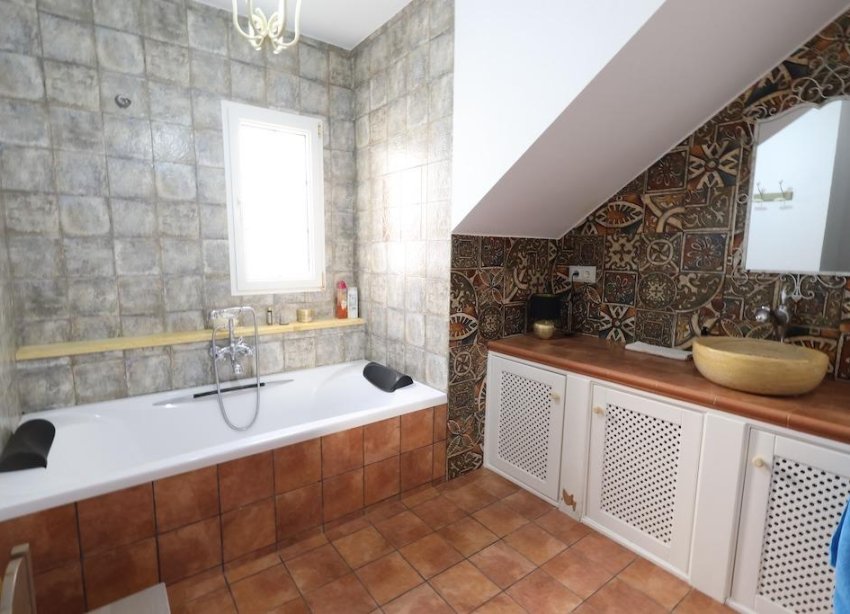 Resale - Villa - Orihuela Costa - Villamartín