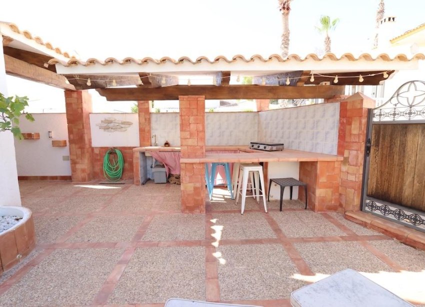 Resale - Villa - Orihuela Costa - Villamartín