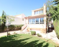 Resale - Villa - Orihuela Costa - Villamartín