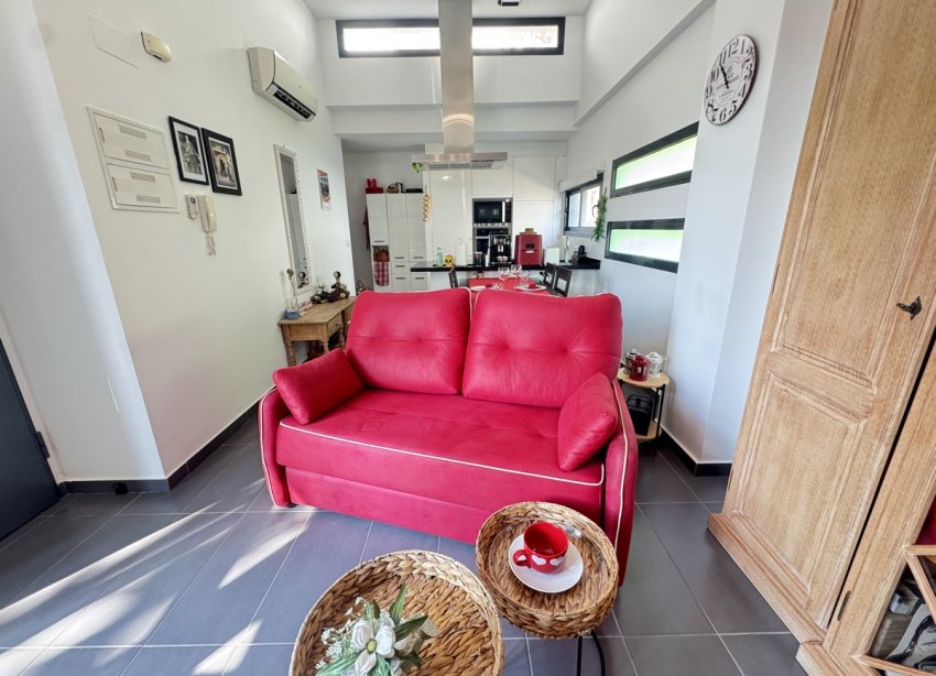 Resale - Villa - Orihuela Costa - Villamartin