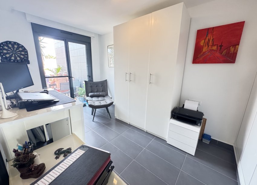 Resale - Villa - Orihuela Costa - Villamartin