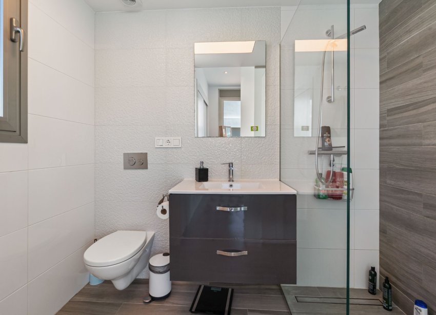 Resale - Villa - Orihuela Costa - Villamartín