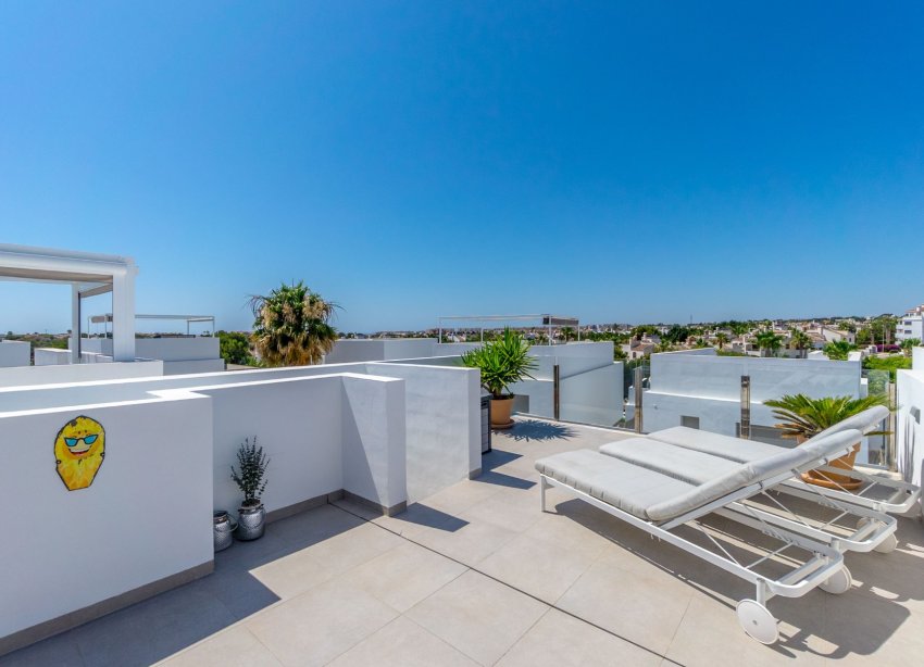 Resale - Villa - Orihuela Costa - Villamartín