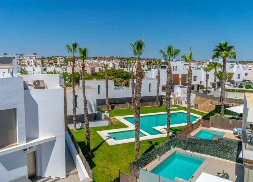 Resale - Villa - Orihuela Costa - Villamartín