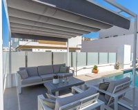 Resale - Villa - Orihuela Costa - Villamartín