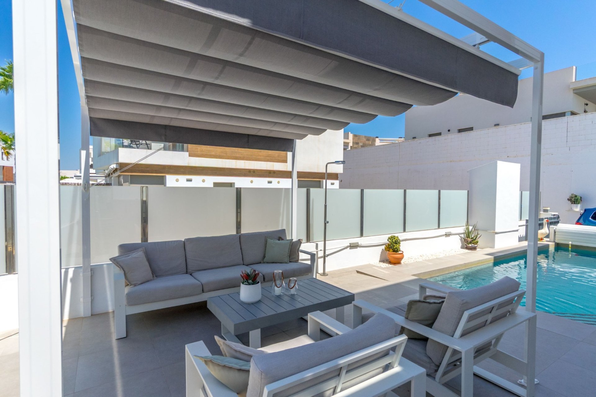 Resale - Villa - Orihuela Costa - Villamartín