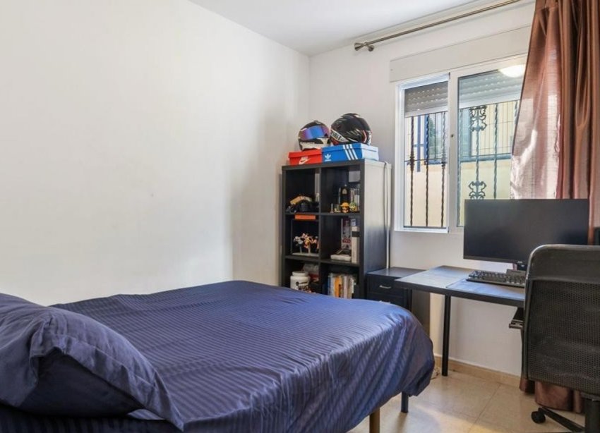 Resale - Villa - Orihuela Costa - Villamartín