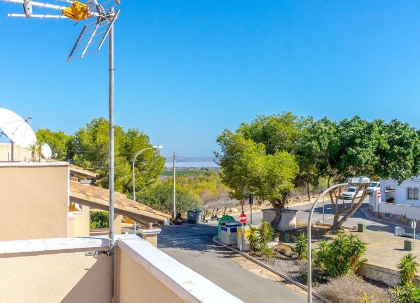 Resale - Villa - Orihuela Costa - Villamartín