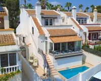 Resale - Villa - Orihuela Costa - Villamartín
