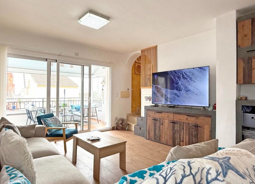 Resale - Villa - Orihuela Costa - Villamartín