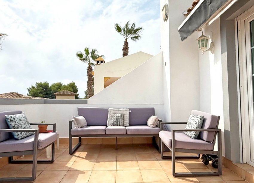 Resale - Villa - Orihuela Costa - Villamartín