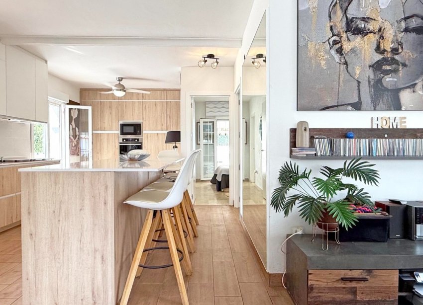 Resale - Villa - Orihuela Costa - Villamartín