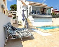 Resale - Villa - Orihuela Costa - Villamartín