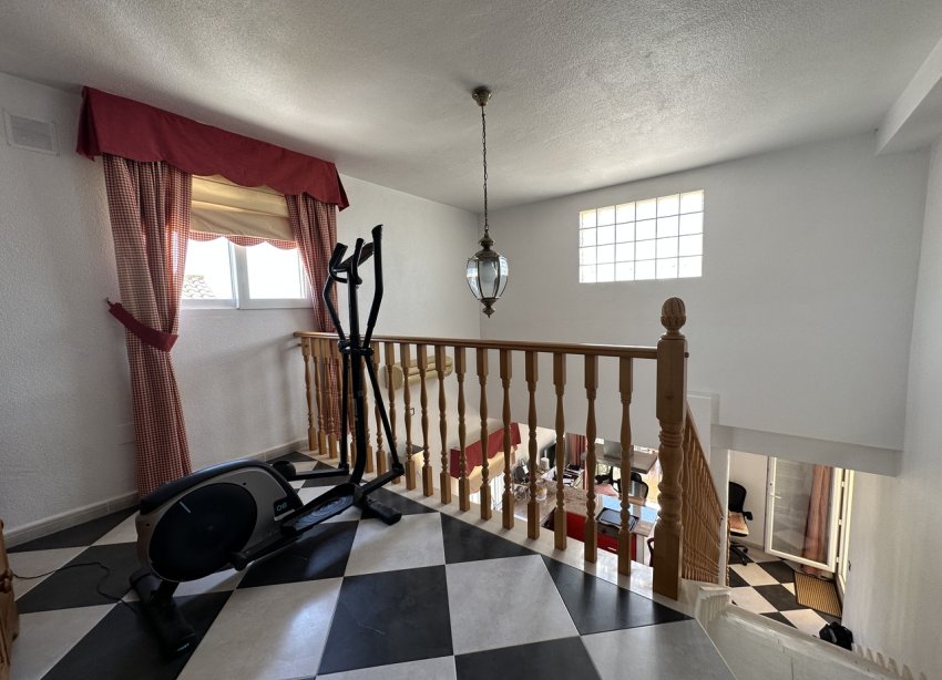 Resale - Villa - Orihuela Costa - Villamartin