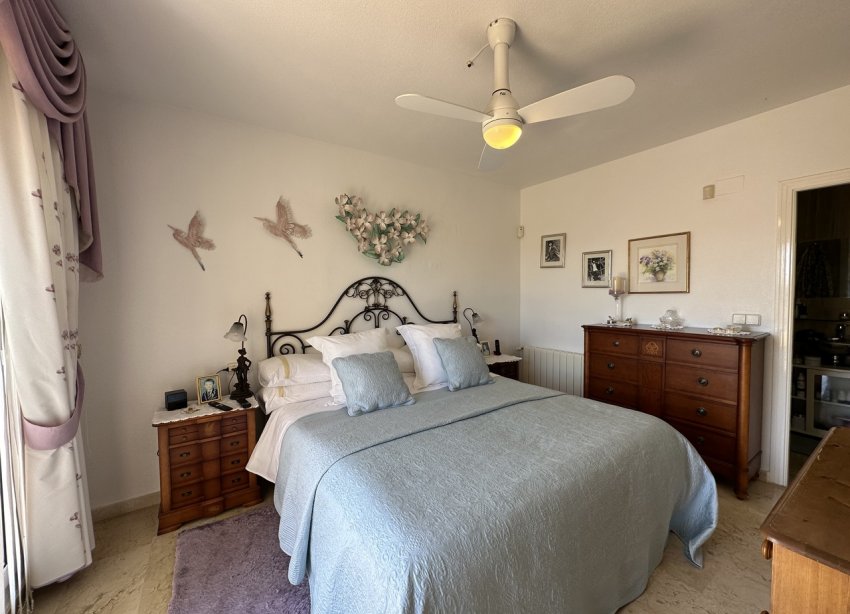 Resale - Villa - Orihuela Costa - Villamartin