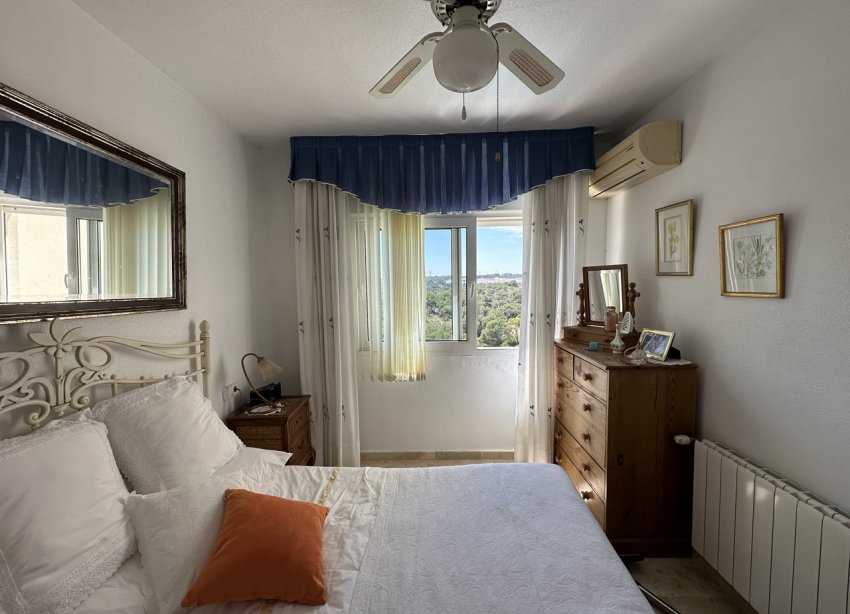 Resale - Villa - Orihuela Costa - Villamartin