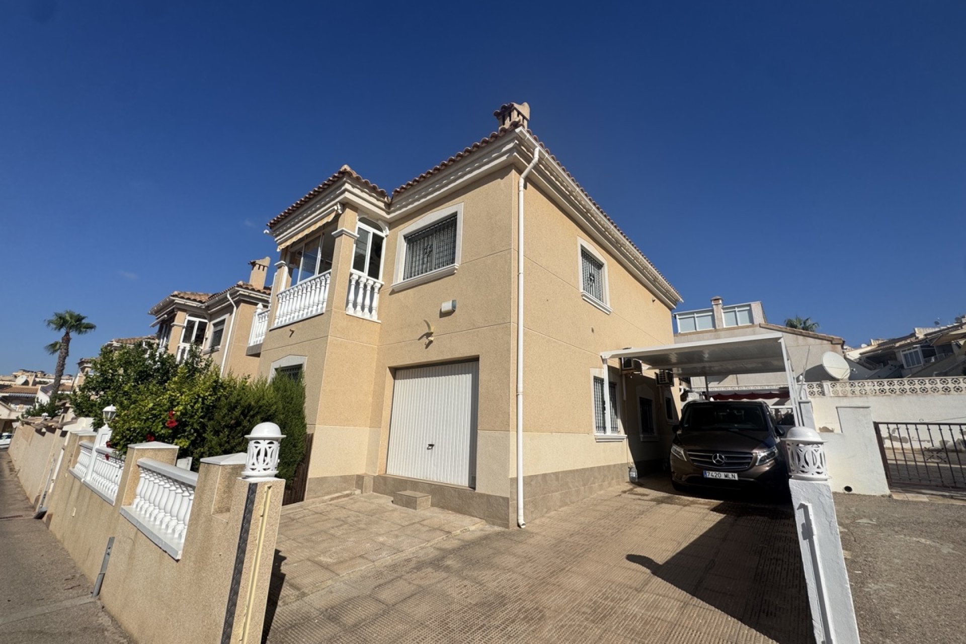 Resale - Villa - Orihuela Costa - Villamartin