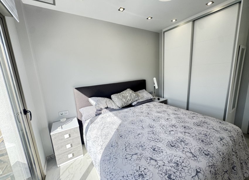 Resale - Villa - Orihuela Costa - Villamartin