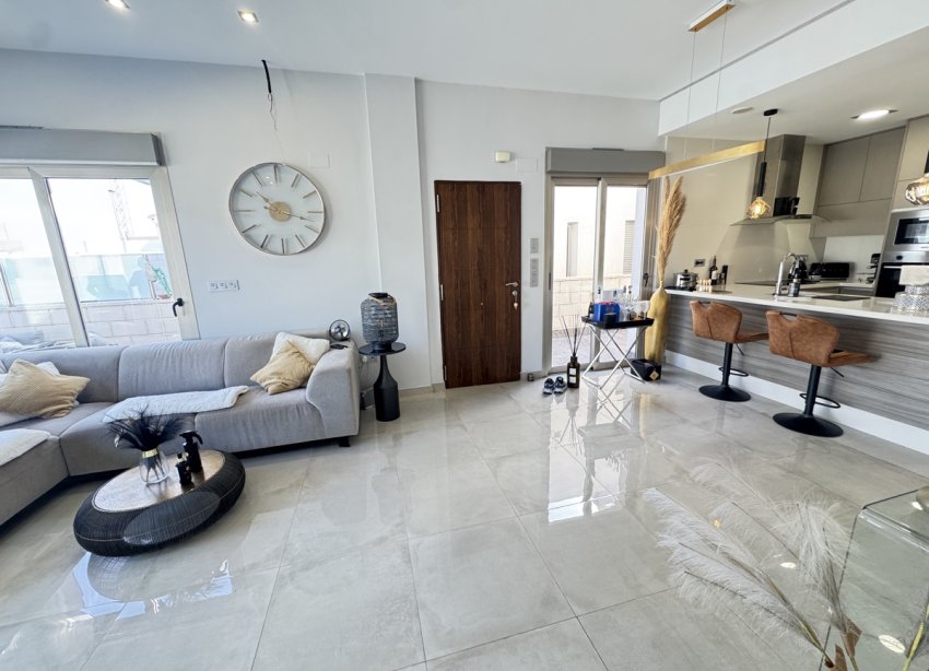 Resale - Villa - Orihuela Costa - Villamartin