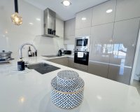 Resale - Villa - Orihuela Costa - Villamartin