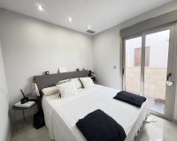 Resale - Villa - Orihuela Costa - Villamartin