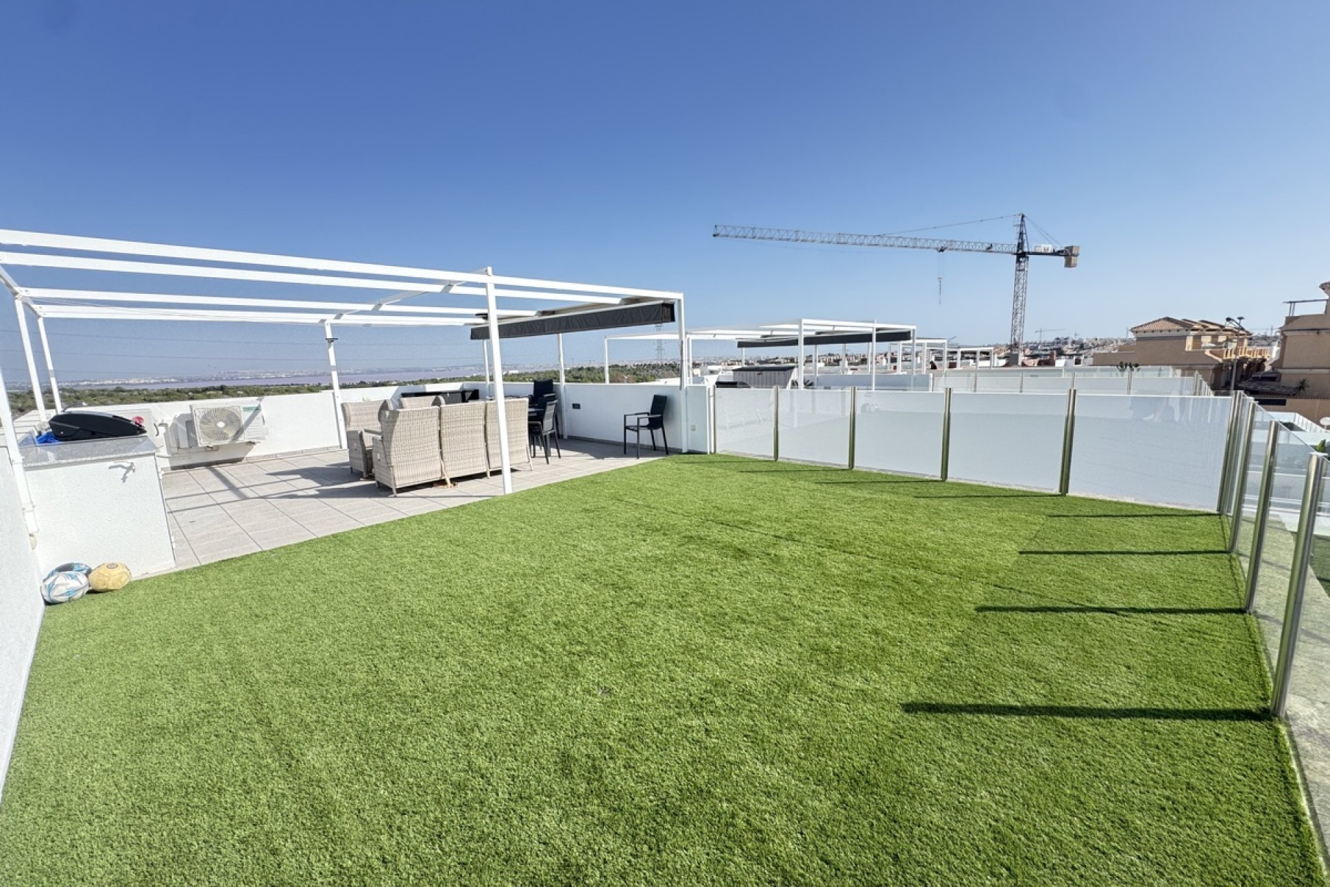 Resale - Villa - Orihuela Costa - Villamartin