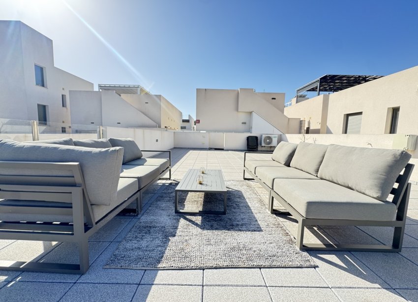 Resale - Villa - Orihuela Costa - Villamartin