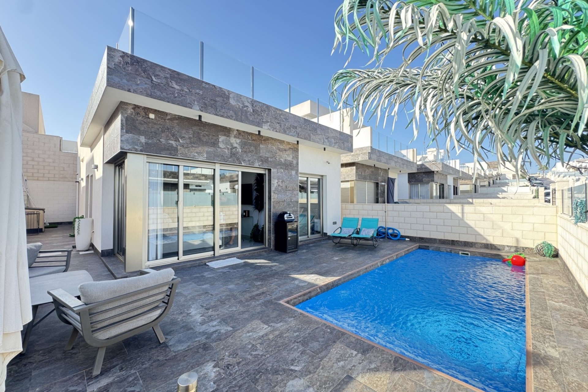 Resale - Villa - Orihuela Costa - Villamartin