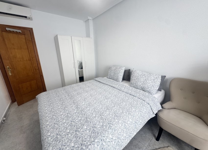 Resale - Villa - Orihuela Costa - Villamartin